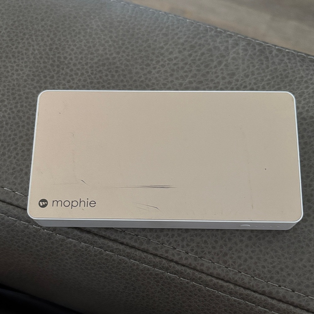 Mophie Champagne Power Bank